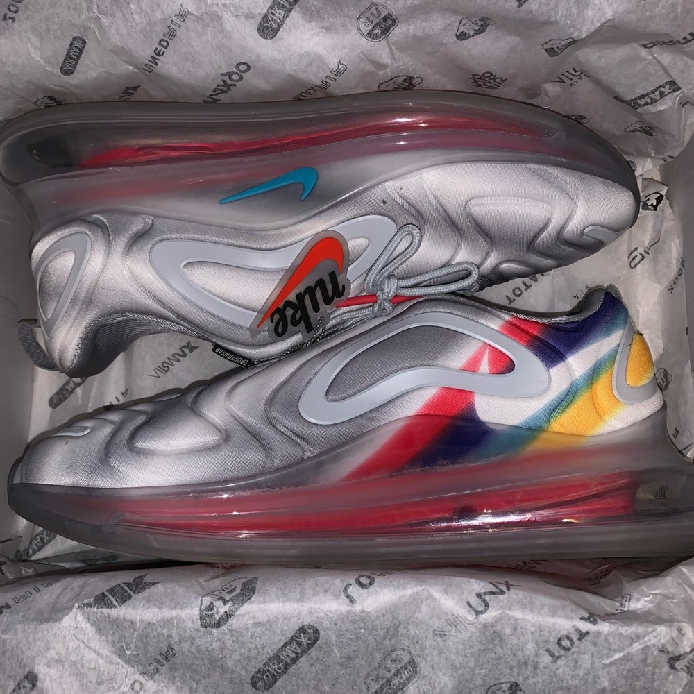 NEW NIKE AIR AIRMAX 720 WOLF GREY SIZE 12